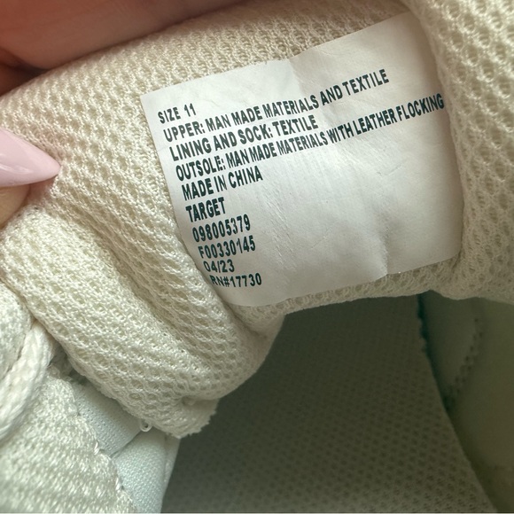 Target Off-White Knit & Mesh Sneakers - Picture 7 of 8